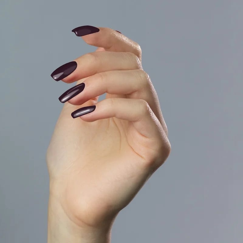 NOBLE Hybrid Gel Color Coat UV/LED 7ML - 31 Dark Burgundy